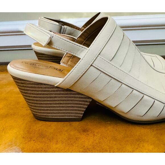NATURAL SOUL Dayna Shell Smooth Cream Slingback Stacked Block Heel Sandals 8.5 W - Picture 4 of 12